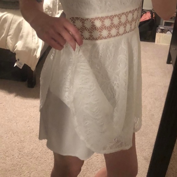 Cute White Lacy Summer Dress - Picture 3 of 5